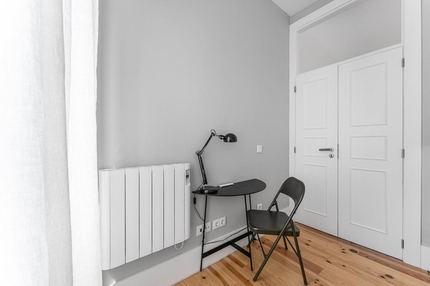 Guestready - Colorful Apt Near Agosto Station ポルト エクステリア 写真